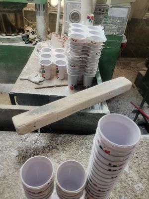 a resina de formaldeído de ureia 25kgs/Bag pulveriza a categoria industrial para a melamina Tablewave