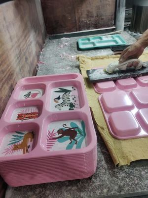 Composto não tóxico do molde da ureia do pó 99,8% da matéria prima da melamina