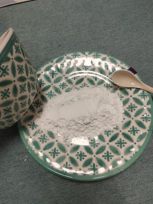 Pó de molde puro da melamina para a categoria industrial da densidade do Kitchenware 1,573