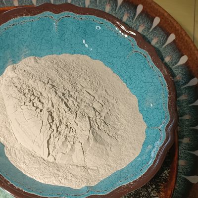 A colagem colorida do formaldeído da ureia pulveriza o cyanurotriamide da pureza 99,85%