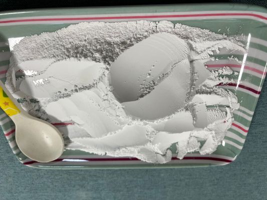 O derretimento de vitrificação do pó 130-150℃ da melamina dos utensílios de mesa da baixa umidade aponta 0,1% máximo