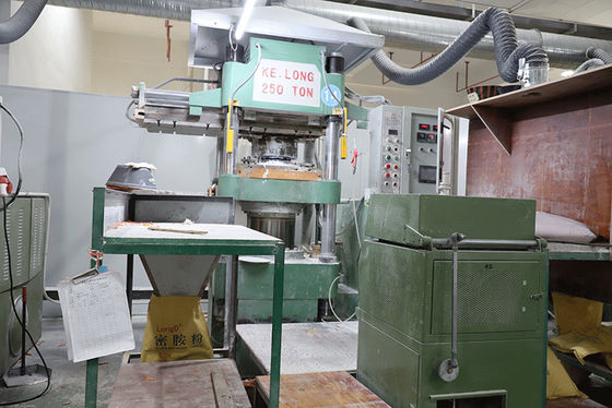 Pó de molde do formaldeído da melamina de 98% para a compressão dos utensílios de mesa