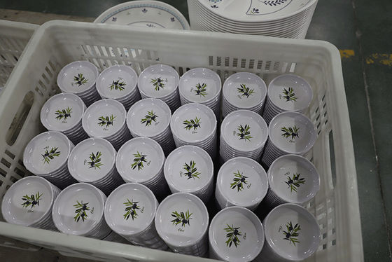 Pó de molde da melamina de Tripolycyanamide do produto comestível para a louça 1.573g/m3