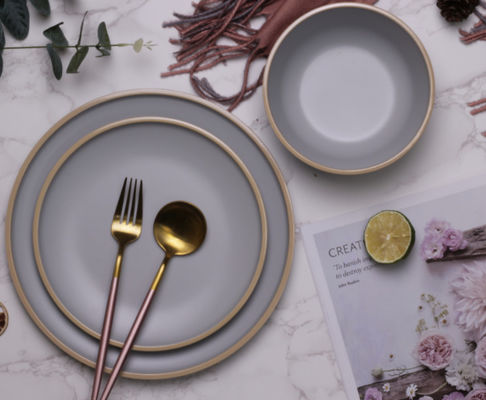 Acampamento Melamina Pratos e Copas 12 Pcs