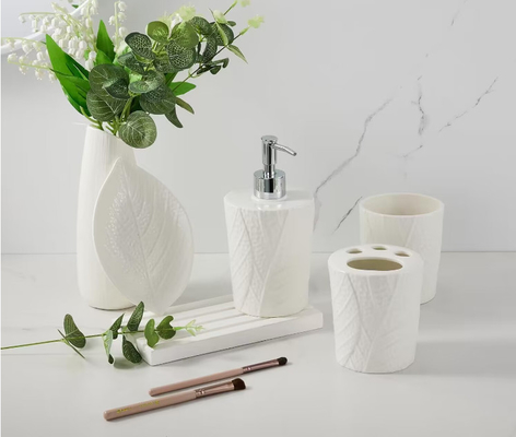 Detentores de escova de dentes de cerâmica livre de chumbo Acessórios de banheiro Set 4pcs