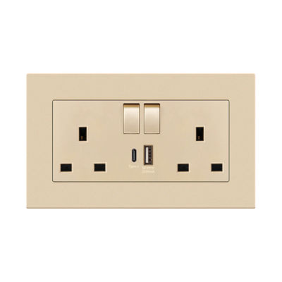 Painel de comutação de luz de carregamento de melamina 13A 16A Soquete multi-buraco USB tipo C