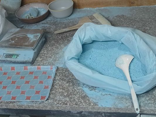 990,8% Pó de moldagem de melamina azul para louça de mesa de melamina