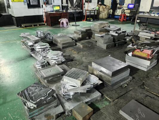 718 Moldes de Aço para Copos de Melamina com Acabamento Fosco – Venda Direta de Fábrica para Compradores na Índia, Prazo de Entrega 7-10 Dias