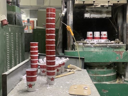 Máquina automática de fabricação de melamina para copos de melamina com 100% de pó de melamina 200 toneladas de compressão de melamina